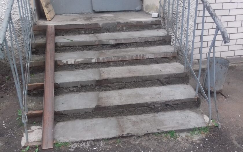 Ремонт бетонных крыльцов: этапы работ и требования к качеству