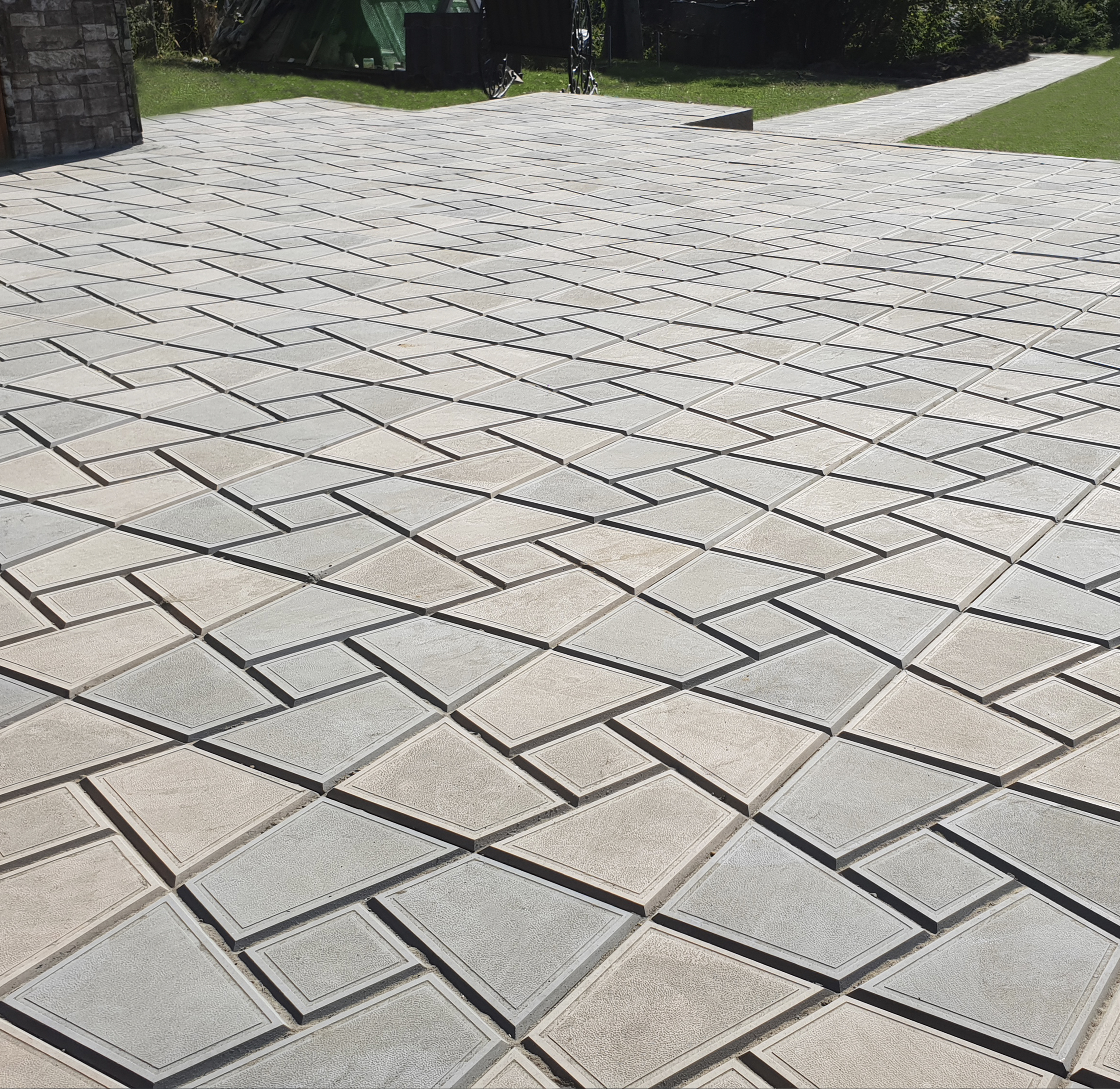 Тротуарная плитка практичное решение